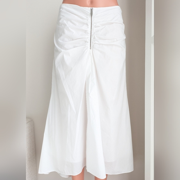 TROUVÉ Ruched Front Flare Skirt - Picture 8 of 8